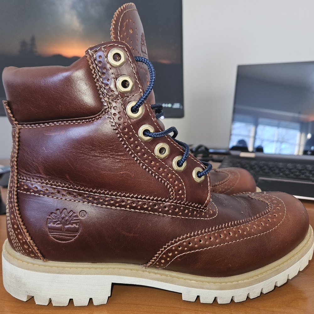 Timberland Brogue Wingtip Boot - Picture 4 of 7